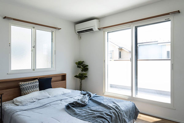 ウチリモ 引違い窓 2枚建 窓タイプ/テラスタイプ（カラー：ホワイト）