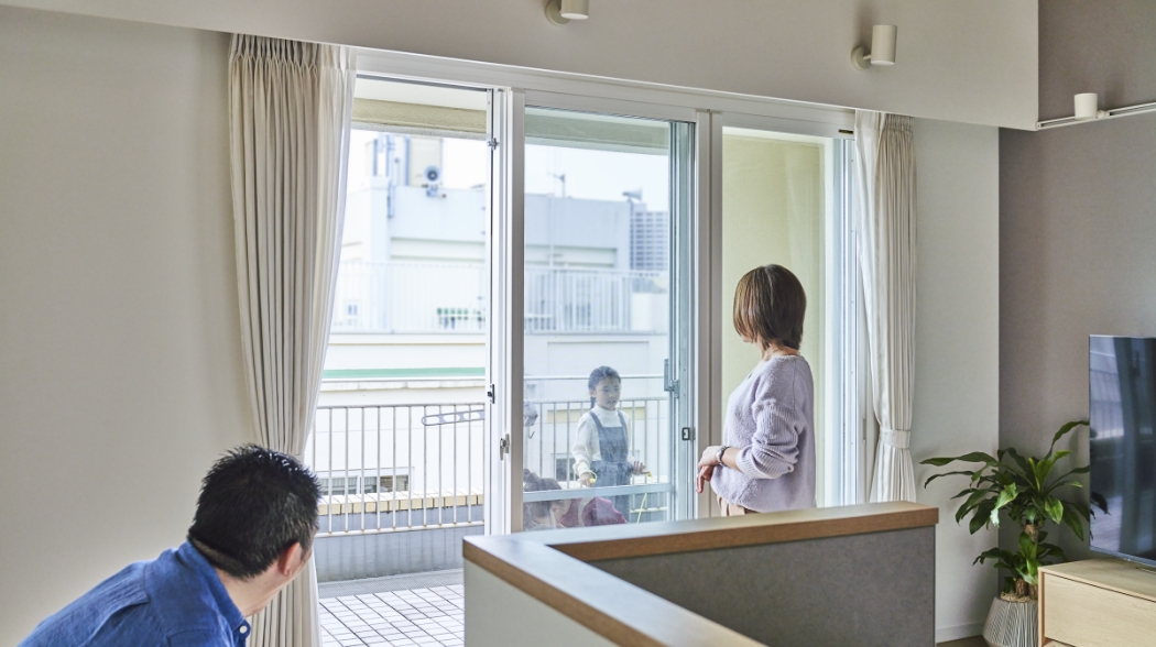 大きなバルコニーですものね! どのようにお過ごしになるか教えていただけますか?