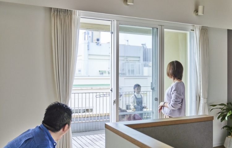 大きなバルコニーですものね! どのようにお過ごしになるか教えていただけますか?