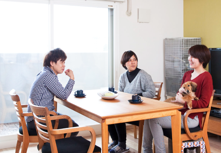 寒~い窓に内窓を取付け